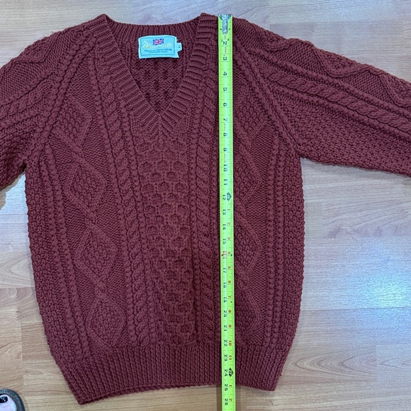 Demoiselle 100% Pure Wool Cable Knit Sweater - Picture 6 of 8